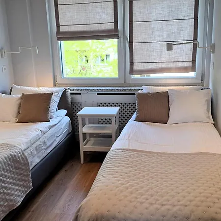 Alice 5 アパート *