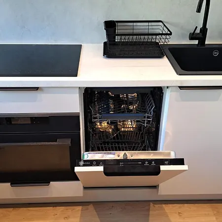 Alice 5 アパート *