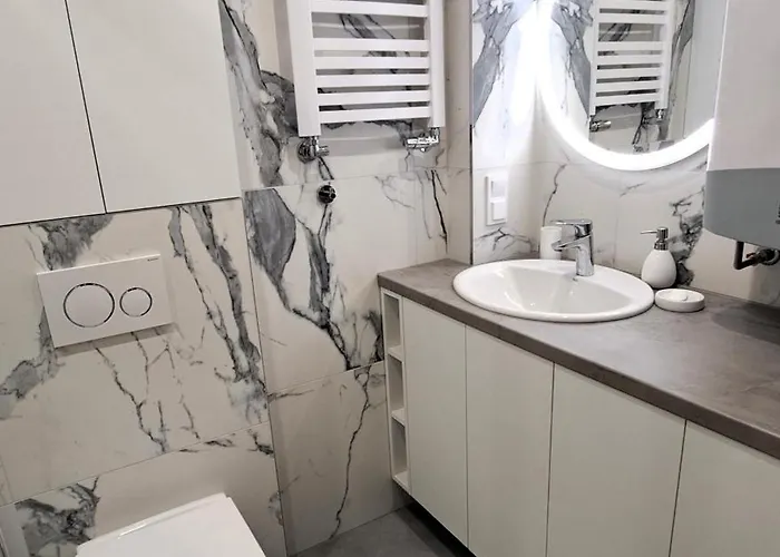 Alice 5 アパート シフィノウイシチェ