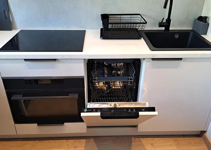 Alice 5 アパート *